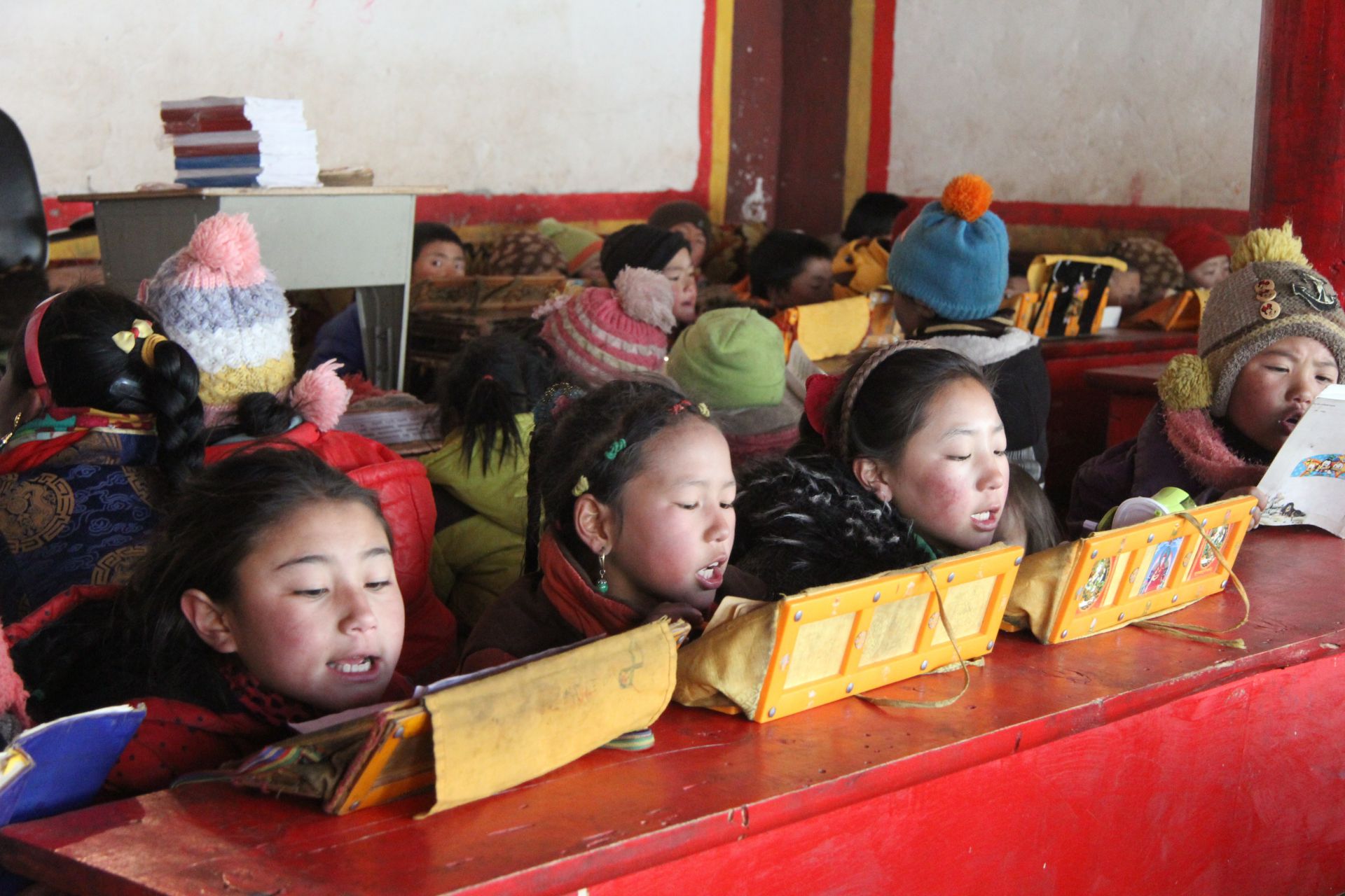 开云网页版-开云中国公益回顾丨家国同欢月同圆 温暖满载甘孜州(图12)